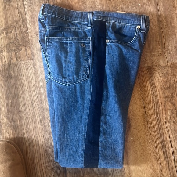 Rag and Bone jeans size 28. Excellent condition no stains or imperfections. - Picture 15 of 15